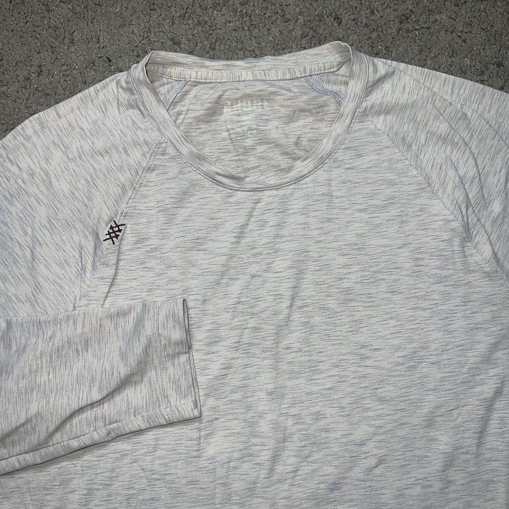 Rhone Reign Long Sleeve T-Shirt Tee Men M Athletic Fit Gray Soft Knit